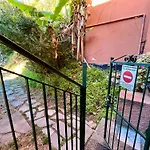 Appartement Mimosa Seafront - Free Parking Wi-fi *