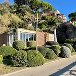 Mimosa Seafront - Free Parking Wi-fi 아파트 바라체