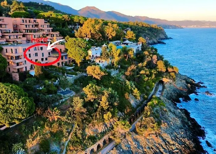 Mimosa Seafront - Free Parking Wi-fi ヴァラッツェ