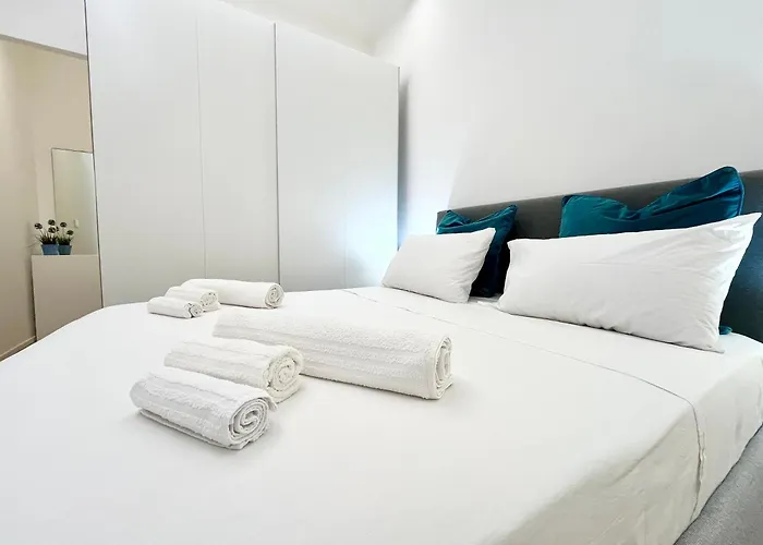 Mimosa Seafront - Free Parking Wi-fi * ヴァラッツェ